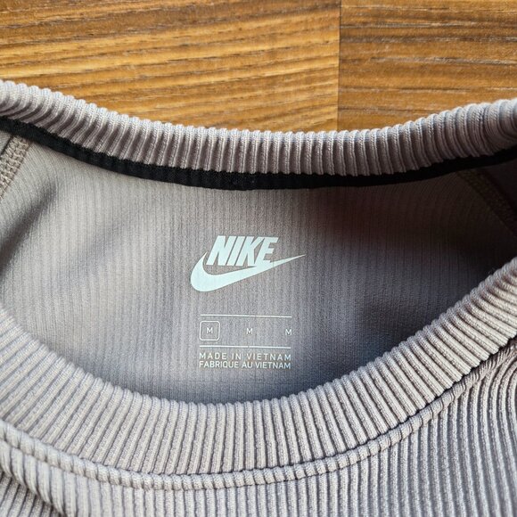 Nike Ribbed Just Do It Long Sleeve Crop Tee Top Grey/Ivory Size Medium [H172] - Picture 3 of 6